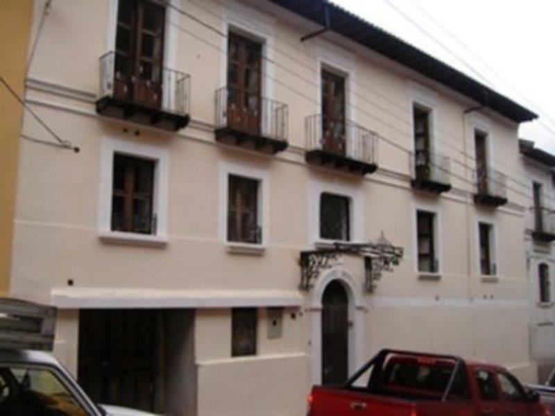 Hotel Nelisse Bukares Bagian luar foto